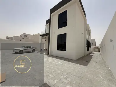 Lavish and Big 5 Bedrooms Hall Big Villa at Madinat Al Riyadh