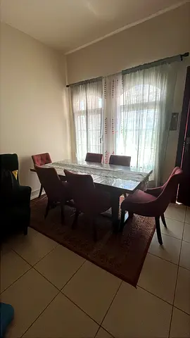 Dinning table 6ppl