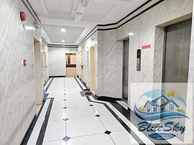 Best deal 2bhk with BALCONY WARDROBE FAMILY BUILDING just for rent 33k