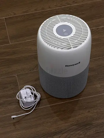 Honeywell Air Touch V1 Air Purifier - Excellent condition