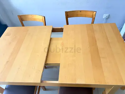 IKEA TABLE EXTENDABLE