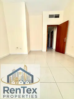 One bhk cheap price huge hall with 1 washroom central ac and central gass only 29K