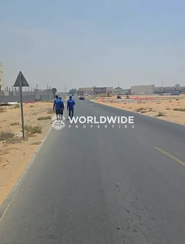 أرض صناعية بموقع متميز للبيع في الجرف 1، عجمان