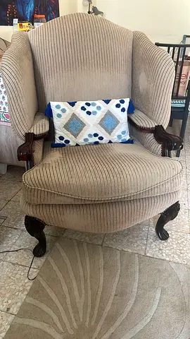 Luxurious  2 sofa chairs at rock bottom prices