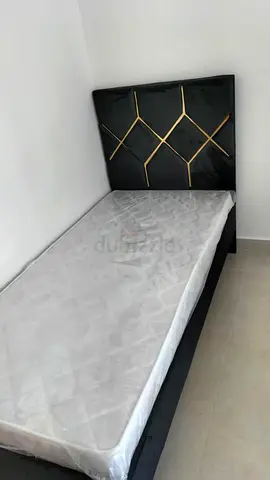 Single bed with mattress and decorative headboard - good condition