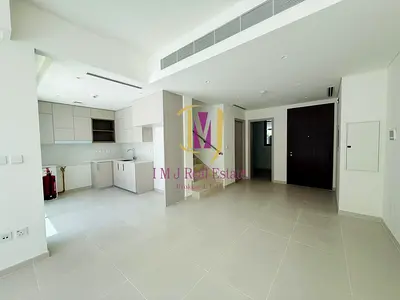 BRAND NEW VILLA | UNFURNISHED | CLOSE TO THE PARK
