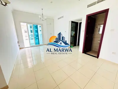 Huge Spacious 1BHK ~ Well Maintained and Family Building ~ Maintenance Free ~ Ready To Move ~ Balcony and Built In wardrobe