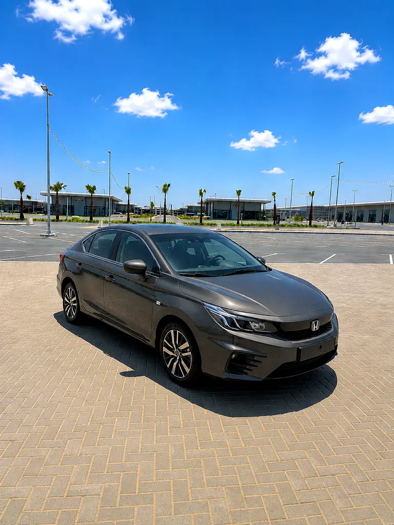 Honda City 2023 — photo 1 of 11