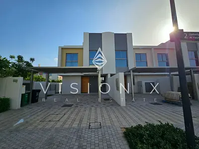 Sophisticated Living | Premium Townhouse | Ready to Move