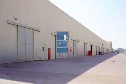 Prime Location Warehouse | Ideal for Industrial Use