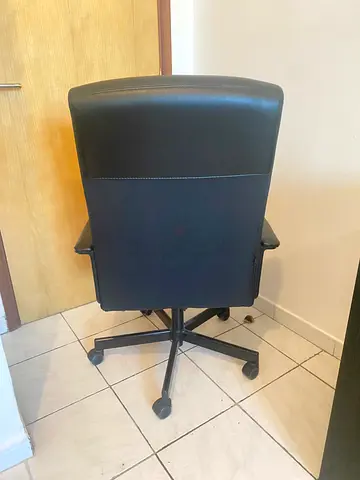 Black leather office chair