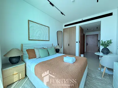 MODERN STUDIO | FULLY FURNISHED | PRIME LOCATION