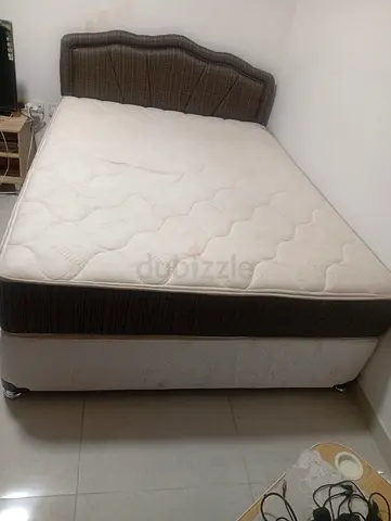 King size bed