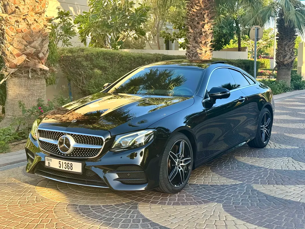 Mercedes-Benz E-Class 2020 — photo 1 of 15