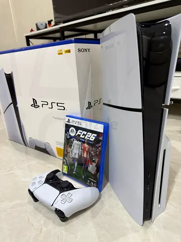 Sony PlayStation 5 (Disc Edition) 1 TB UAE  Version Under Warranty with Controller + FIFA 26
