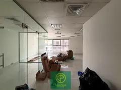 Shaikh Zayed Road 850 sq. Ft office space available in a prime location close to RTA services