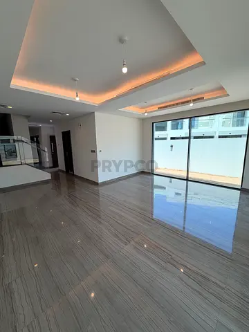 Park View | Single Row & Corner Unit | 6 BR + Maid