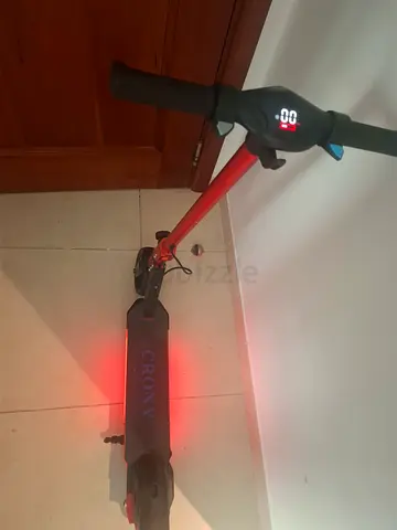 Red Crony S32 KIDS Electric Scooter - Good Working Condition
