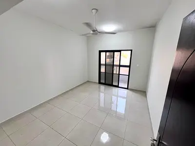 Balcony with excellent views, separate living room, central air conditioning, 6 payment plans, easy