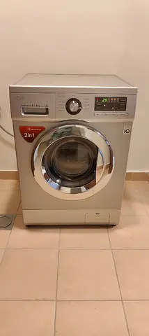 LG 2-in-1 8/4kg Front Load Washer Dryer - Good Working Condition