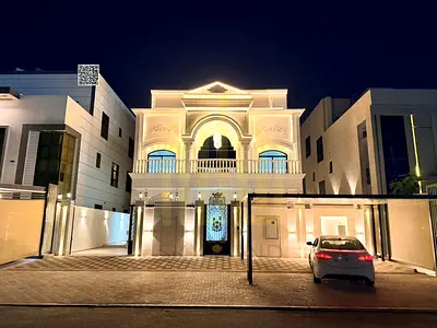 Close to all services_elevator_2floors,roof_Including AC,electricity,water-Negotiable_freehold