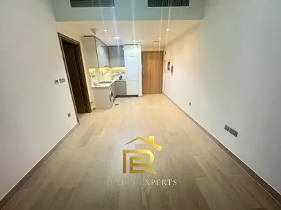 BURJ KHALIFA AND POOL VIEW CHEAPEST 1BHK VACANT