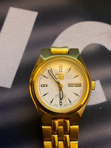 Gold-tone Seiko 5 Automatic Wristwatch - women’s Classic