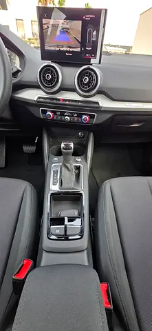 صورة 10 لـ 2025 AUDI Q2
