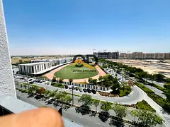 Hot Offer | An Elegant &amp; spacious 2BR apartment |80 1P Boulevard 3