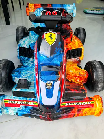KID’S CAR