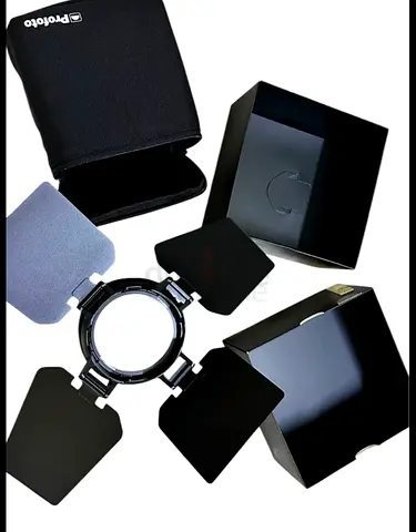 Profoto OCF Bandoor  OCF Gel and Grid Holder