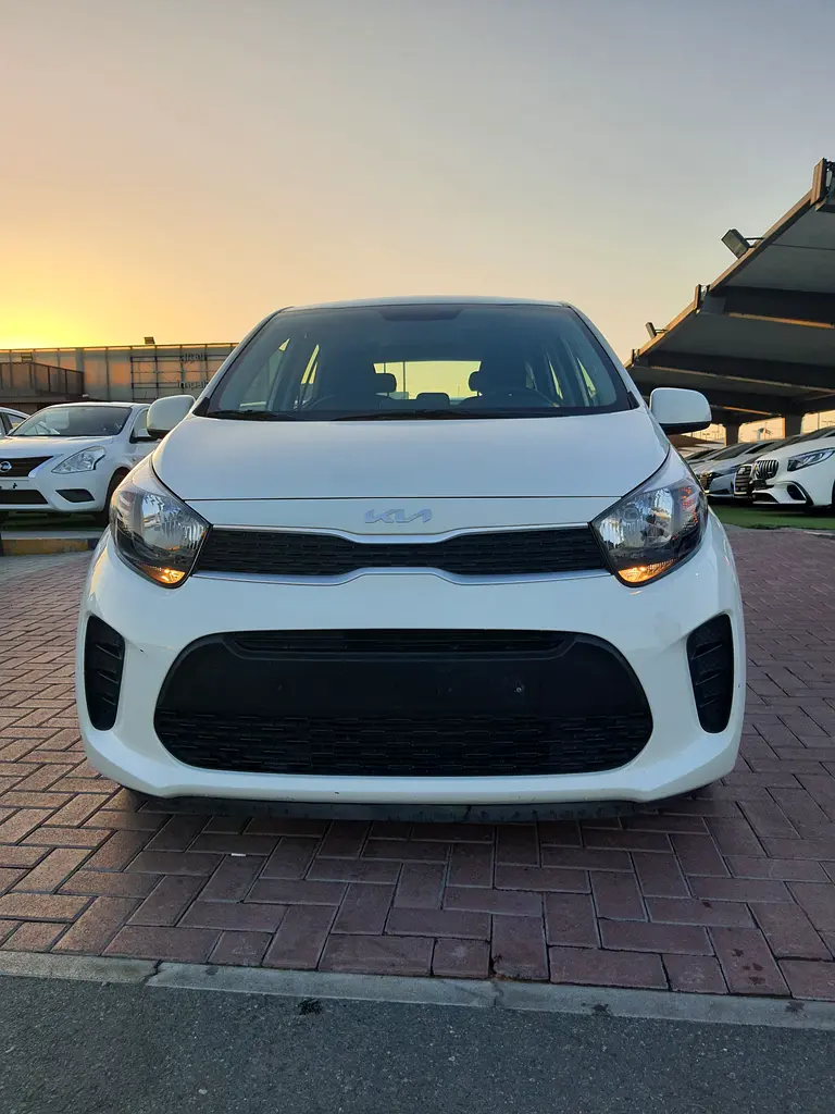 Kia Picanto 2020 — photo 1 of 10
