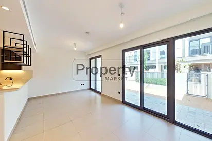 Single Row | Spacious Layout | Balcony | Garden