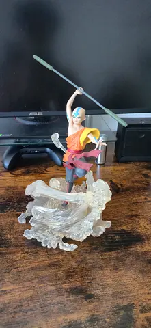 Avatar Aang Display figure
