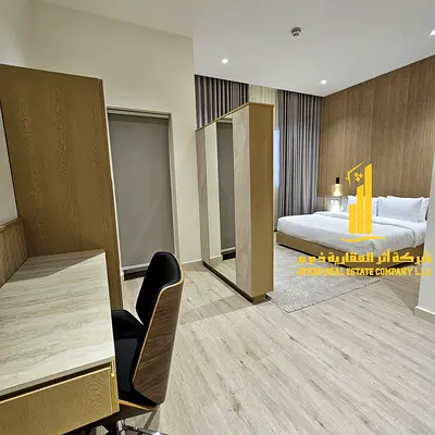 فرصة ذهبية لراغبي الفخامة والتميز أفخم استوديو مفروش بالكامل للإيجار الشهري في الراشدية  – عجمان ✨
