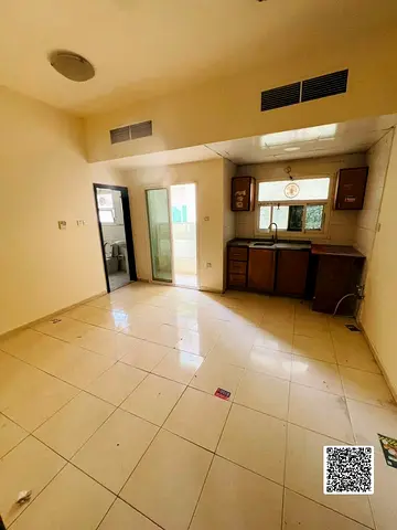 📍 للإيجار السنوي  في عجمان   استديو بلكونه مساحه واسعه 📌 الموقع:النعيميه 2علي شارع الكويت