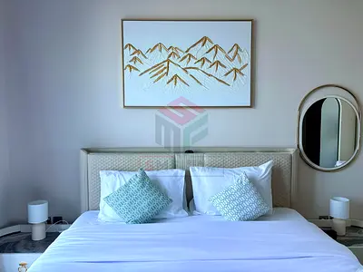 Top Floor | Luxury 1BR | Stunning Lake & Skyline View | MBL Residence JLT