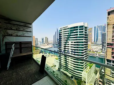 Lake View Fully Furnished 1 Bed Ready To Move