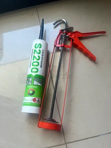 Silicone and silicone gun