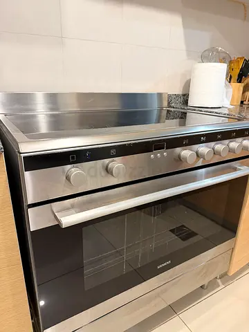 Cooker