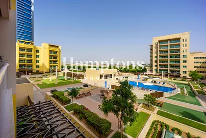 Bright | Furnished 2BR + Study | Pool View