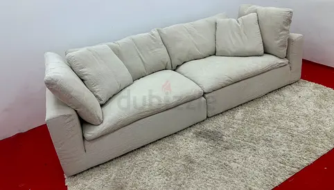 Excellent condition the loom collection two pieces sofa