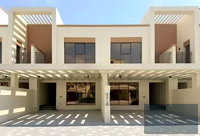 تاون هاوس من 5 غرف نوم | داماك لاجونز في المغرب | إطلالات على البحيرة والمنتزه
