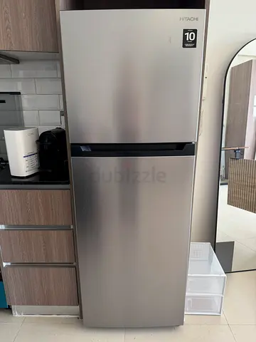 Stainless Steel Hitachi Top-Freezer Refrigerator - Good Condition