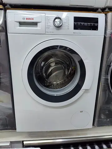 Bosch front-load washing machine - good condition