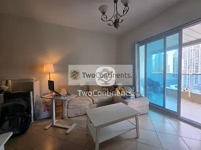 Marina View 2BR | Semi Furnished | Prime Location
