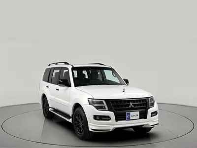 AED 1,128/m | 0 DP | Free 3 Months Warranty | Service History | 30D Return | MITSUBISHI PAJERO 2020