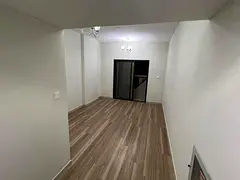 The best apartments in a brand new building, second occupancy, exclusively for families. Spacious la