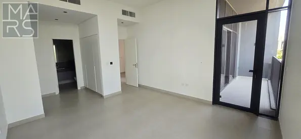 Luxury 4bedroom villa available for rent :160K