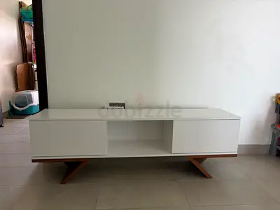 White Modern TV Unit / Entertainment Cabinet with Wooden Legs - like brand new